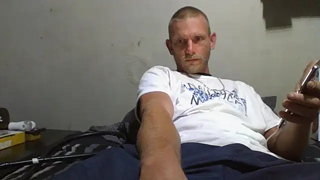 daddytim0 online show from 04-12-26, 06:24