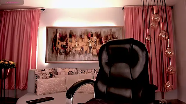 SophiePalmer online show from 01-24-25, 03:55