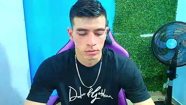 DEIBY BABY online show from 01-21-25, 02:22