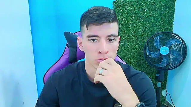 DEIBY BABY online show from 02-13-25, 02:01