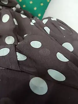 Sexybomb33 online show from 01-04-25, 03:29