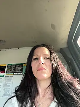 DominiqueX0 online show from 11-07-25, 07:25