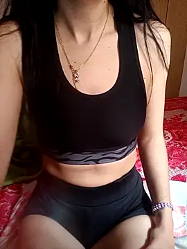 Snapshot of LissaThompsom chatting on 03-05-25, 12:55 LissaThompsom online show from 03-05-25, 12:55