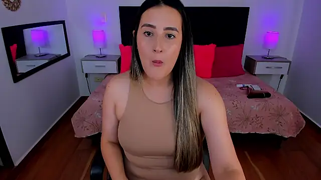 Hanna86 online show from 10-08-25, 08:28