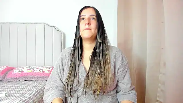 Hanna86 online show from 01-08-26, 01:13