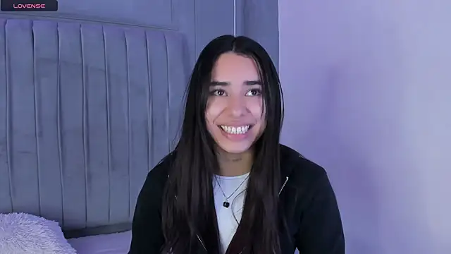 AmyOlimpo online show from 01-03-25, 05:39