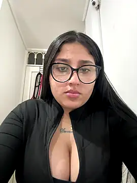 Snapshot of croftsmila chatting on 10-09-25, 11:58 croftsmila online show from 10-09-25, 11:58