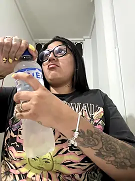 Snapshot of croftsmila chatting on 10-19-25, 03:07 croftsmila online show from 10-19-25, 03:07