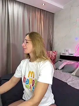 Milf Tea online show from 01-31-25, 01:11