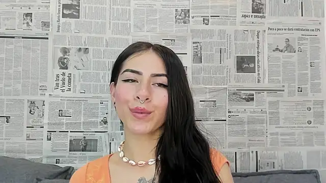 Mhelanny2 online show from 12-14-24, 10:45