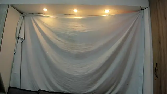 Mhelanny2 online show from 02-28-26, 07:15