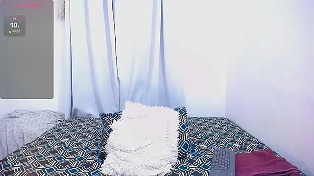 MIA luxce29 online show from 11-26-25, 03:29