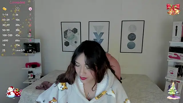 cristal  hot 1 online show from 12-14-24, 10:13