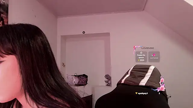 Snapshot of Persia_09 chatting on 12-28-24, 04:08 Persia 09 online show from 12-28-24, 04:08