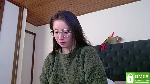 Sophi Cute online show from 12-11-24, 09:55