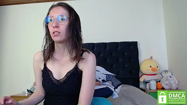 Sophi Cute online show from 12-18-24, 05:42