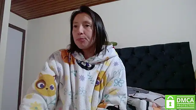 Sophi Cute online show from 12-28-24, 10:34