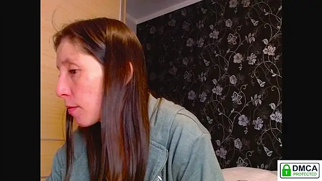 Sophi Cute online show from 01-06-26, 12:42