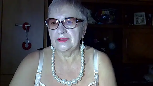 SweetCherry27 online show from 10-01-25, 04:40
