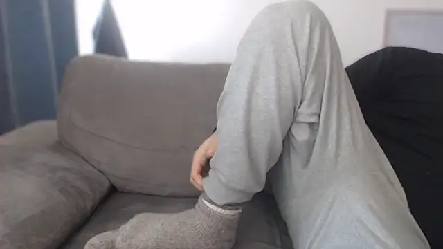 hugemachohandsome online show from 01-11-26, 10:09