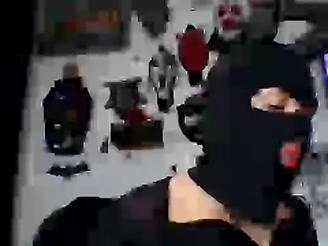 Snapshot of FeticheMacabre chatting on 11-14-25, 08:07 FeticheMacabre online show from 11-14-25, 08:07