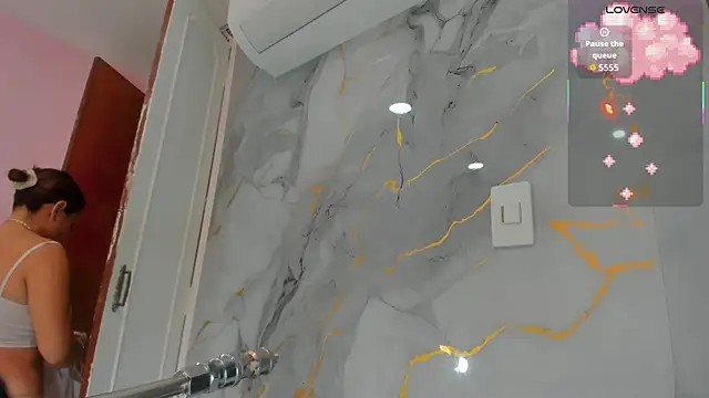 shayra boobs1 online show from 10-26-25, 11:05