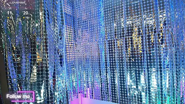 LatexDevil Blondie online show from 10-28-25, 01:25