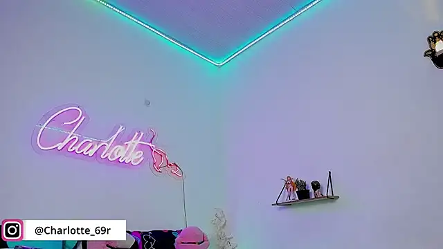 Charlotte ro69 online show from 11-22-25, 05:50