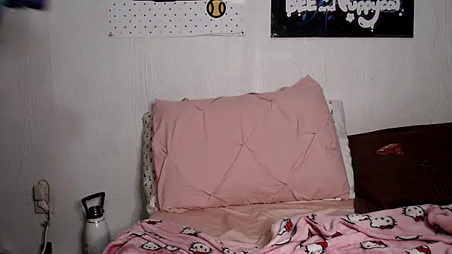 Cupcakecutie449 online show from 02-16-25, 04:31