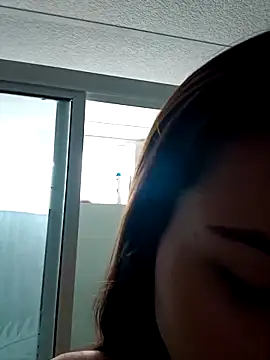 Alice bloom  online show from 09-12-25, 06:41