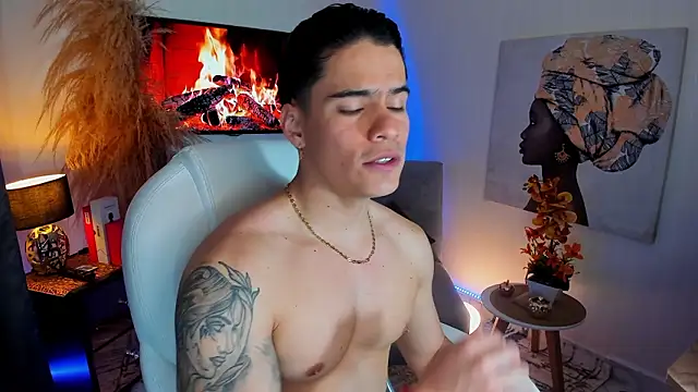 Matias Murrier online show from 03-12-26, 01:39