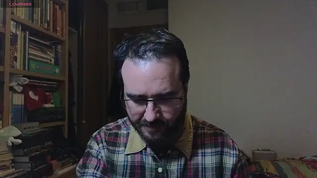 curiosillo83 online show from 01-28-25, 07:32