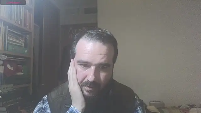 curiosillo83 online show from 01-29-25, 05:35
