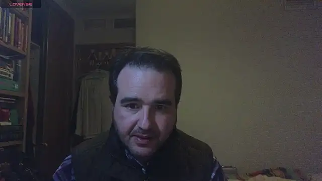 curiosillo83 online show from 02-03-25, 08:03