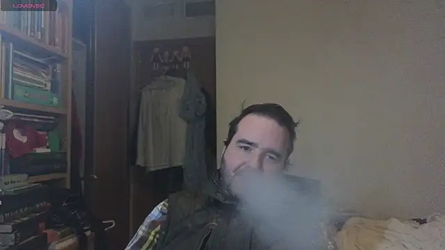 curiosillo83 online show from 02-09-25, 12:19