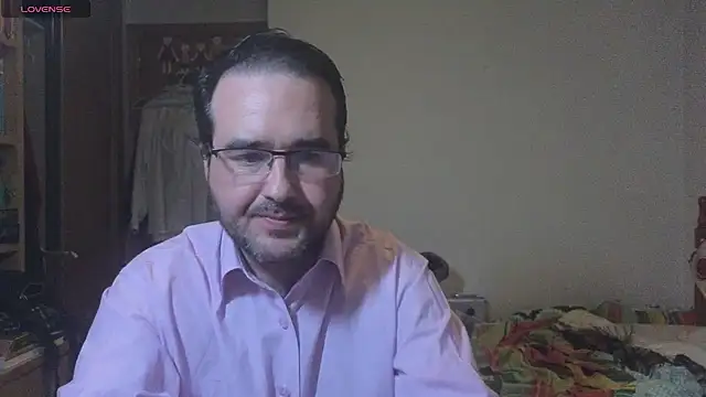 curiosillo83 online show from 02-10-25, 03:21
