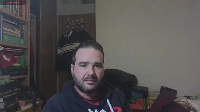 curiosillo83 online show from 02-15-25, 01:31