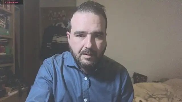 curiosillo83 online show from 02-17-25, 04:48
