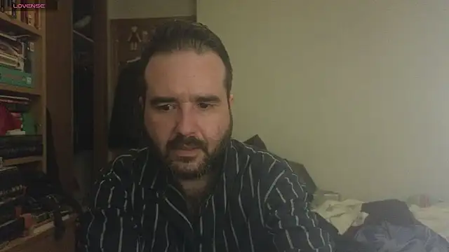 curiosillo83 online show from 03-01-25, 09:04