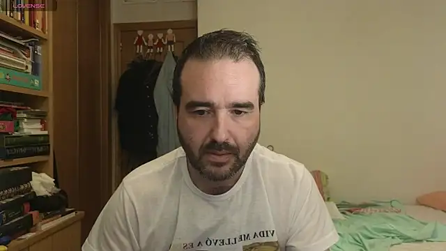 curiosillo83 online show from 09-14-25, 03:11