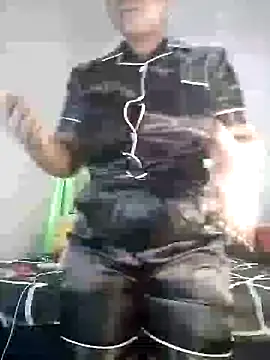 Snapshot of Sexypresh302 chatting on 01-25-25, 01:21 Sexypresh302 online show from 01-25-25, 01:21