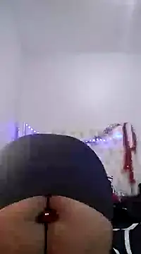 Snapshot of Sexypresh302 chatting on 01-25-25, 04:23 Sexypresh302 online show from 01-25-25, 04:23