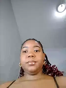 Snapshot of Sexypresh302 chatting on 02-21-25, 11:32 Sexypresh302 online show from 02-21-25, 11:32