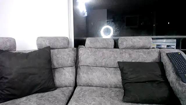 dalia corrs0 online show from 10-18-25, 12:57