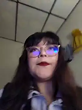 Snapshot of Sakura_0505 chatting on 02-05-25, 10:22 Sakura 0505 online show from 02-05-25, 10:22