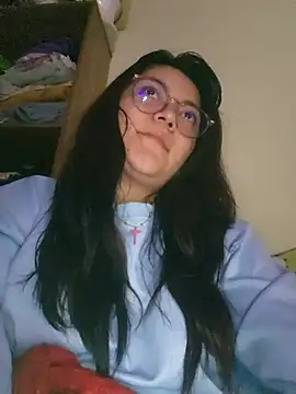 Snapshot of Sakura_0505 chatting on 03-12-25, 03:57 Sakura 0505 online show from 03-12-25, 03:57