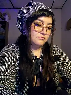 Snapshot of Sakura_0505 chatting on 03-17-25, 10:17 Sakura 0505 online show from 03-17-25, 10:17