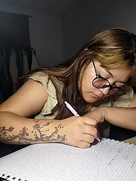 Snapshot of Sakura_0505 chatting on 09-17-25, 11:39 Sakura 0505 online show from 09-17-25, 11:39