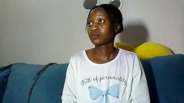 Snapshot of Hardnipples8 chatting on 10-20-25, 11:05 Hardnipples8 online show from 10-20-25, 11:05