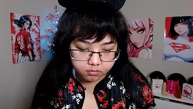 Snapshot of Moertomlly chatting on 11-01-25, 05:09 Moertomlly online show from 11-01-25, 05:09